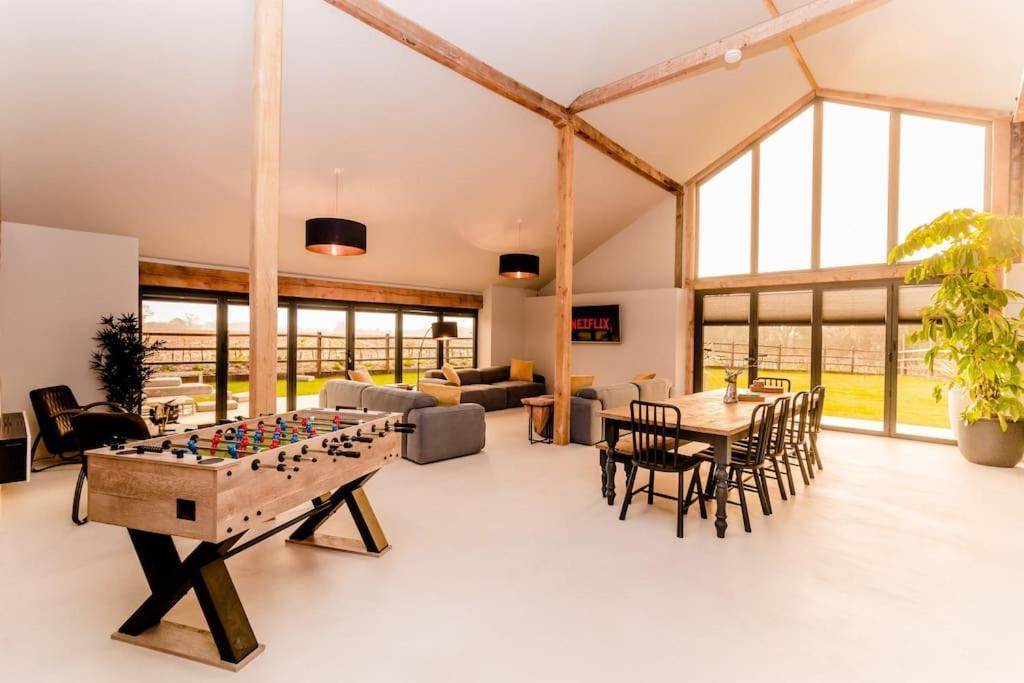 Beautiful Barn Conversion Close To The Broads Dilham Esterno foto